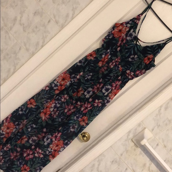 Girly & Flirty Tropical print Maxi dress - Picture 4 of 7